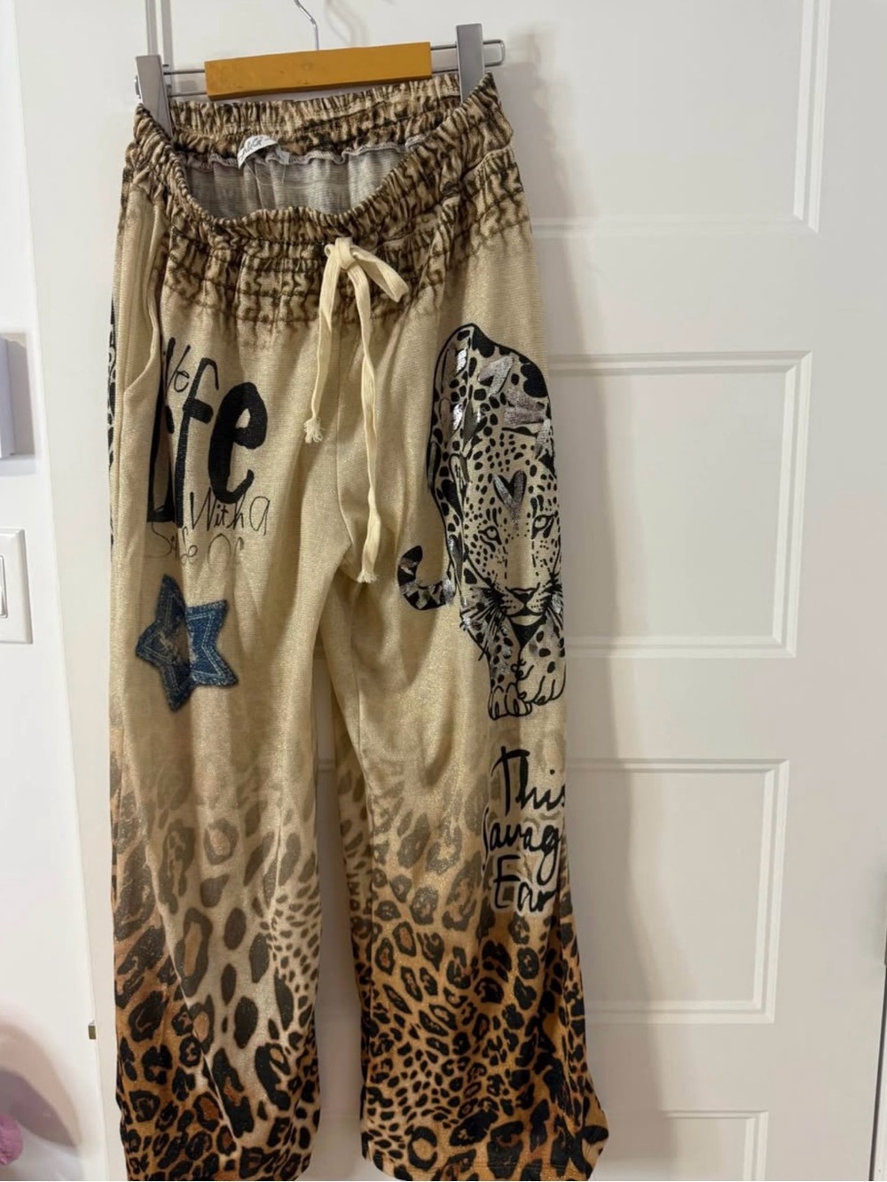Leopard Print Drawstring Lounge Pants - Beige/Tan